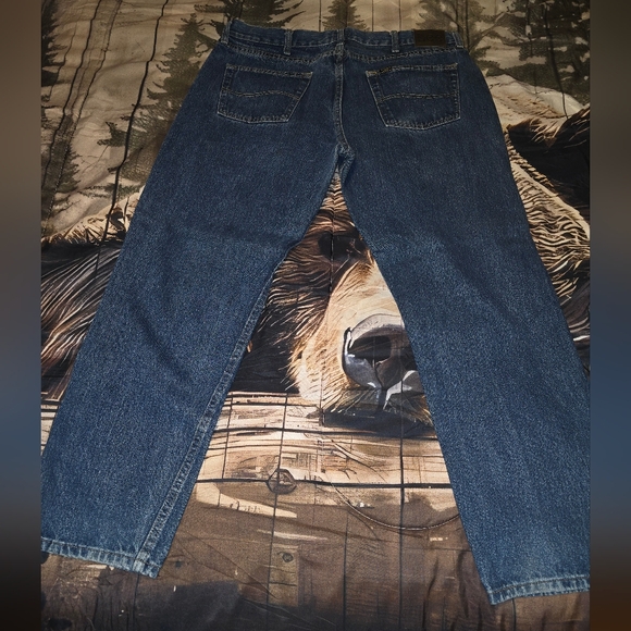 Moved To Booth - Picture 5 of 5